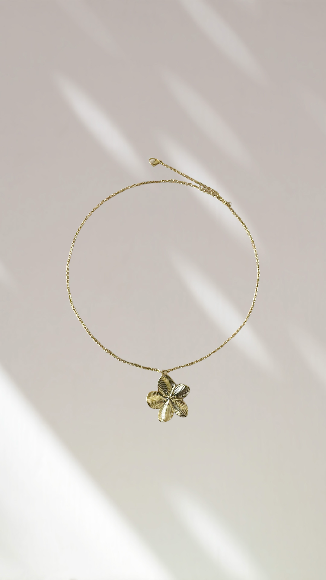 Collier fleur
